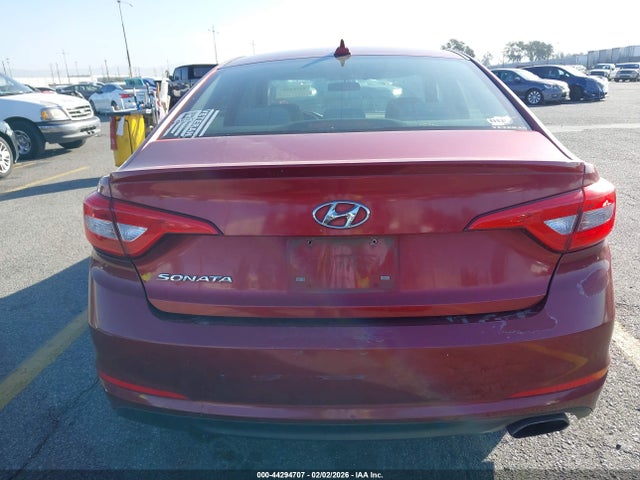Hyundai SONATA SE 2015 5NPE24AF5FH185443 Image 12