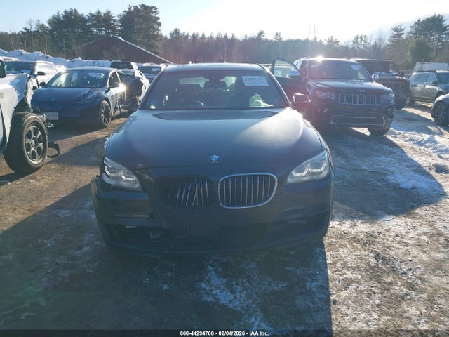 BMW 750i Xdrive 2015 WBAYB6C58FD966196 Image 12