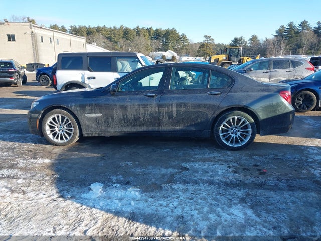 BMW 750i Xdrive 2015 WBAYB6C58FD966196 Image 14