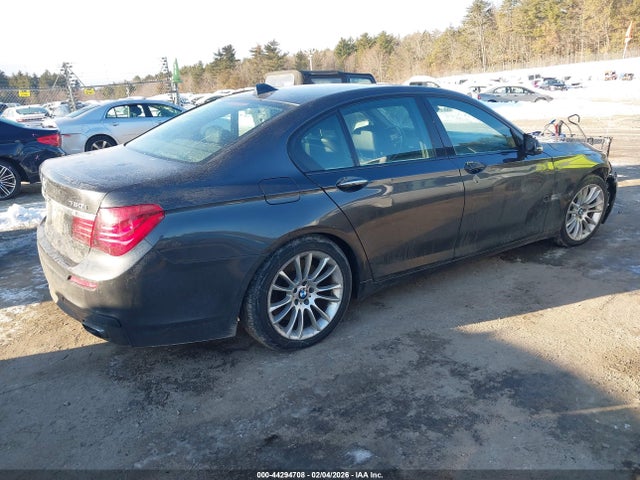 2015 BMW 750I WBAYB6C58FD966196 Photo 3