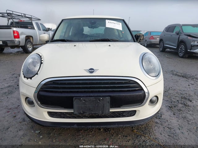 WMWXR3C07M2N81912 Mini Hardtop Cooper