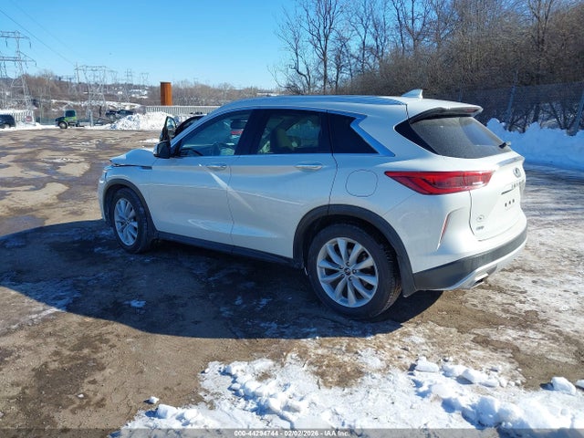 Infiniti Qx50 Essential 2019 3PCAJ5M31KF113253 Image 3