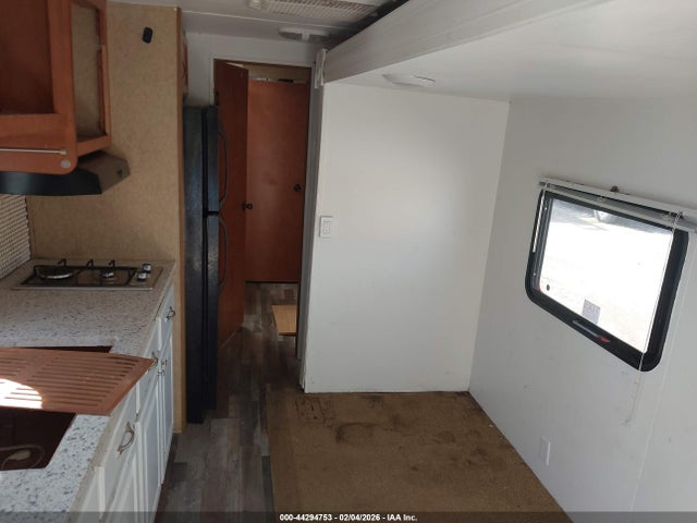 1NL1GTT26E1112991 Other Other