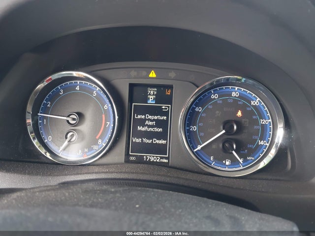2T1BURHE7JC001445 Toyota Corolla Xse