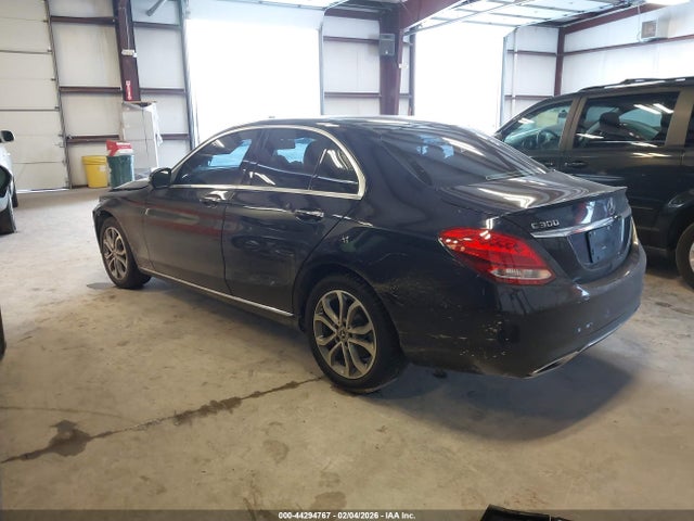 Продаж на аукціоні авто 2017 Mercedes-benz C 300 4matic, vin: 55SWF4KB9HU231330, номер лоту: 44294767
