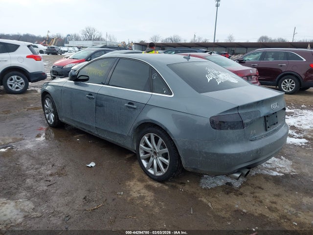 2013 AUDI A4 WAUFFAFL8DN036606 Photo 2
