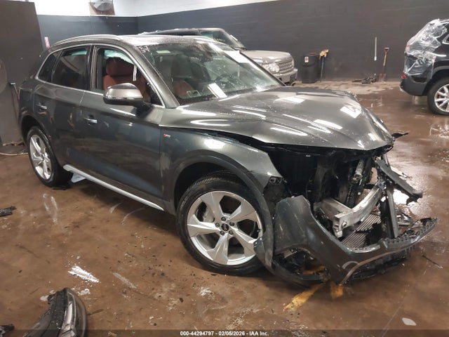 2024 AUDI Q5 WA1EAAFYXR2055766 Photo 0