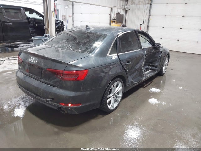 2017 AUDI A4 WAULNAF41HN021319 Photo 3