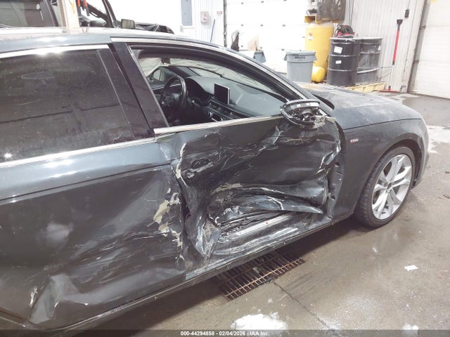 2017 AUDI A4 WAULNAF41HN021319 Photo 5