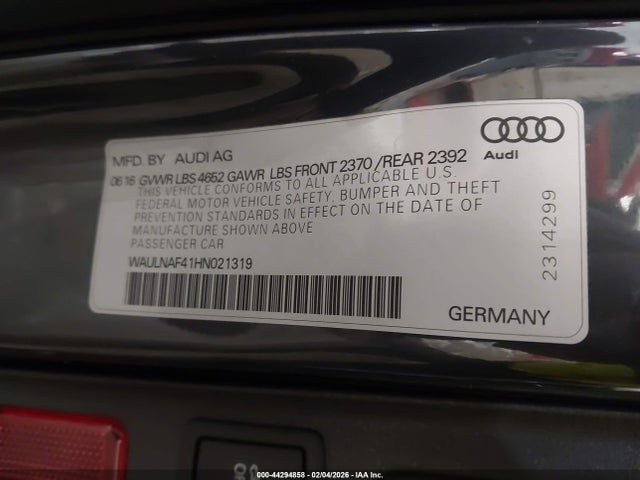 2017 AUDI A4 WAULNAF41HN021319 Photo 8