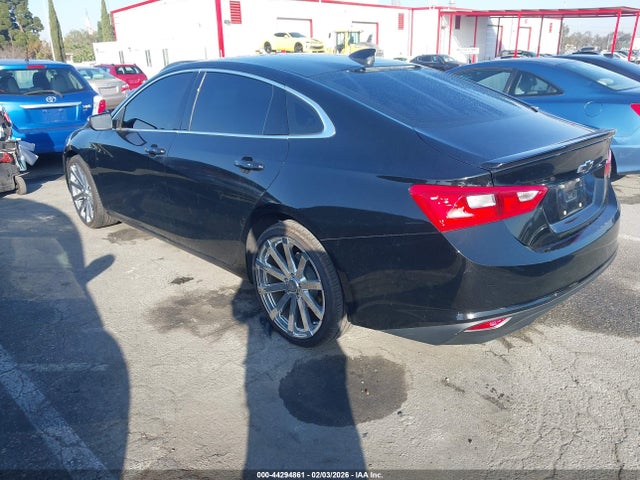 1G1ZD5ST3JF114162 Chevrolet MALIBU LT