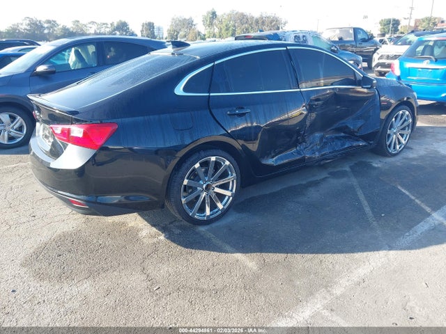 1G1ZD5ST3JF114162 Chevrolet MALIBU LT