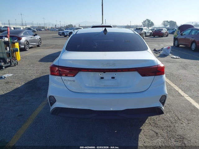 KIA Forte Lxs 2023 3KPF24AD8PE563277 Image 17