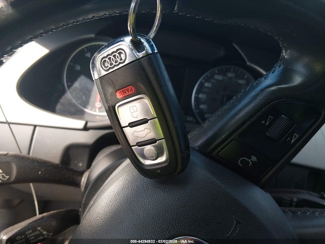 2010 AUDI A4 WAUAFAFL3AN062763 Photo 10