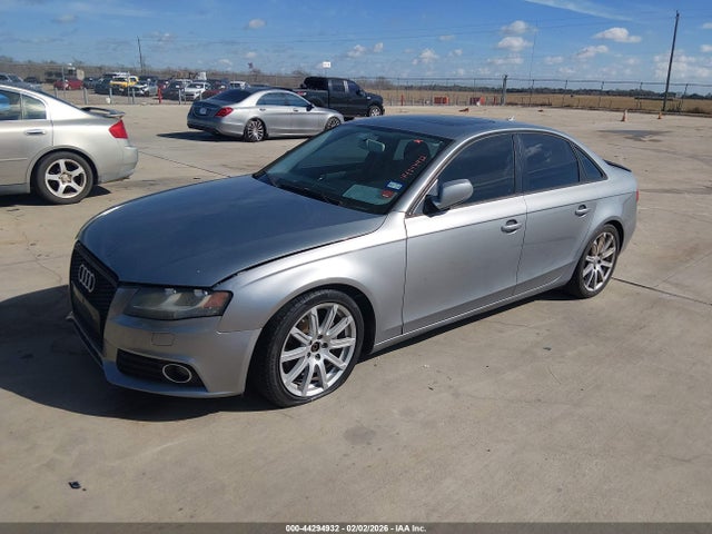2010 AUDI A4 WAUAFAFL3AN062763 Photo 1