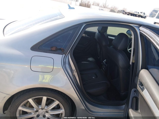 2010 AUDI A4 WAUAFAFL3AN062763 Photo 7