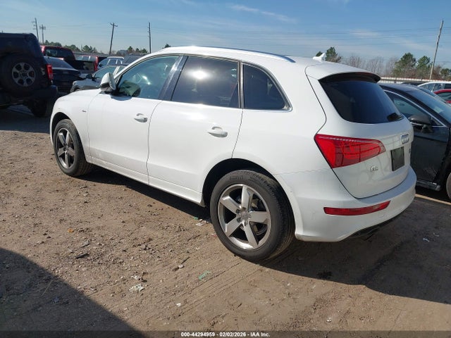 2012 AUDI Q5 WA1DKAFP6CA112977 Photo 2