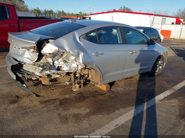 44295056 :رقم المزاد ، 5NPD84LF7JH337836 vin ، 2018 Hyundai Elantra Value Edition مزاد بيع