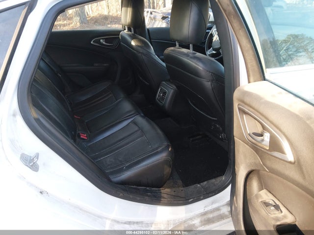 Aukcja sprzedaży 2015 Chrysler 200 C, vin: 1C3CCCEG5FN540147, numer aukcji: 44295102