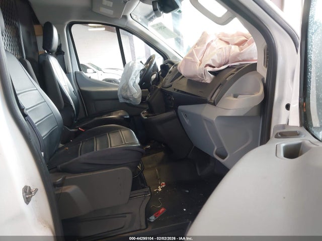 1FTYR1YM1KKB34528 Ford Transit-250