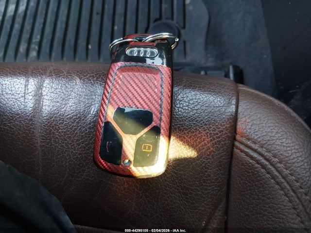 2017 AUDI A4 WAUENAF48HN015462 Photo 10