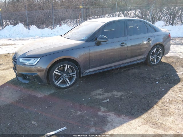 2017 AUDI A4 WAUENAF48HN015462 Photo 1