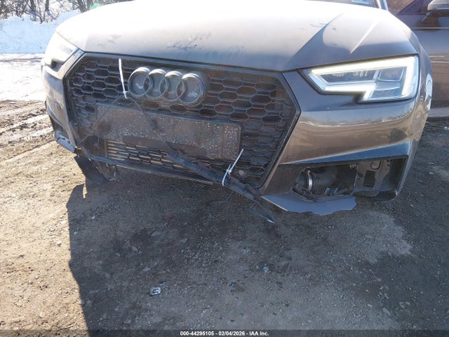 2017 AUDI A4 WAUENAF48HN015462 Photo 5