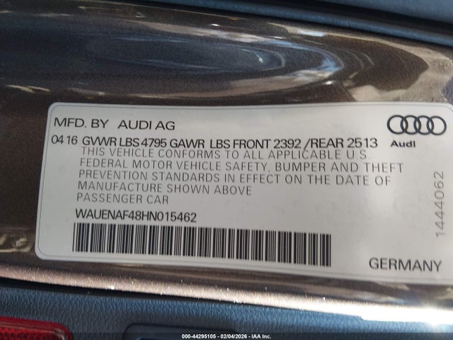 2017 AUDI A4 WAUENAF48HN015462 Photo 8