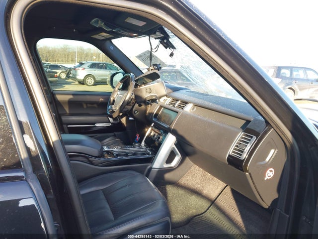 2017 LAND ROVER RANGE ROVER SALGS2FV3HA340667 Photo 4