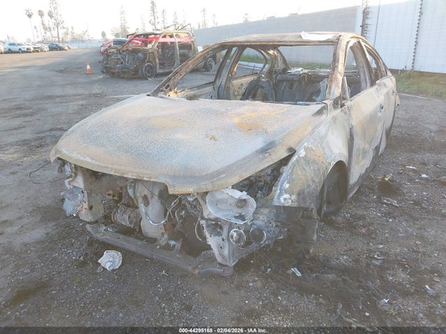 1G1PA5SG1E7274091 Chevrolet Cruze Ls Auto