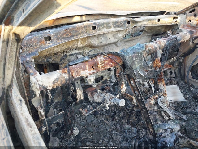 1G1PA5SG1E7274091 Chevrolet Cruze Ls Auto