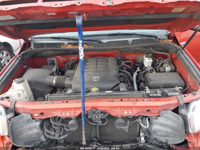 5TFBY5F12HX590770 Toyota Tundra Limited 5.7l V8
