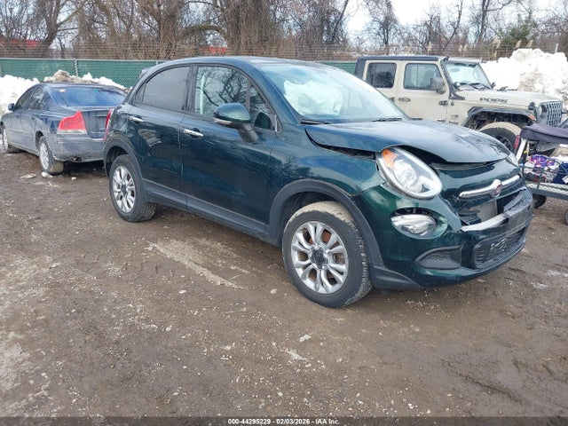 2016 FIAT 500X ZFBCFYBT6GP508205 Photo 0