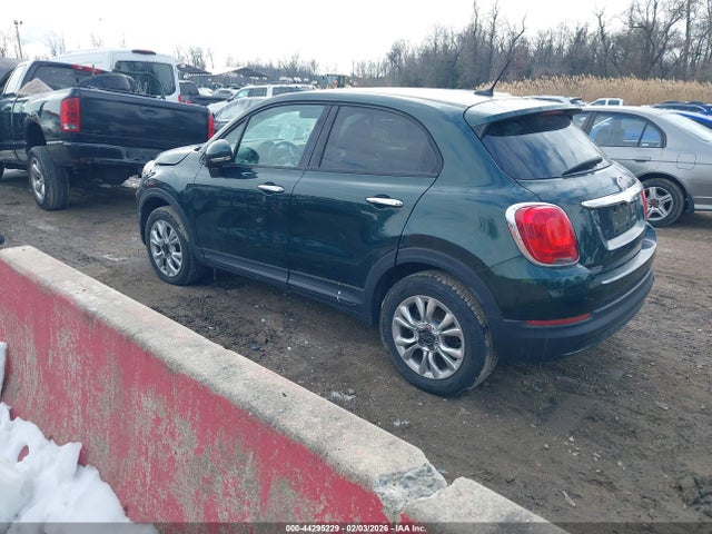 2016 FIAT 500X ZFBCFYBT6GP508205 Photo 2