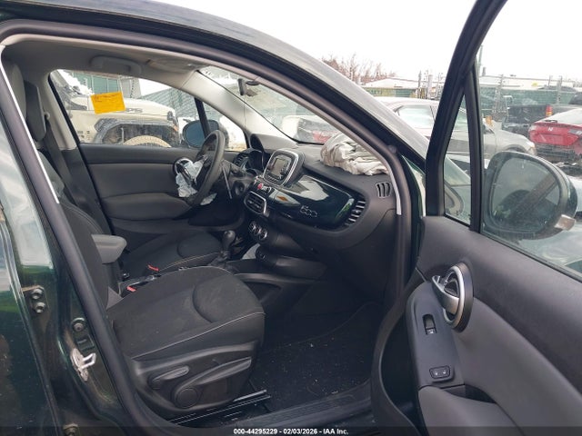 2016 FIAT 500X ZFBCFYBT6GP508205 Photo 4