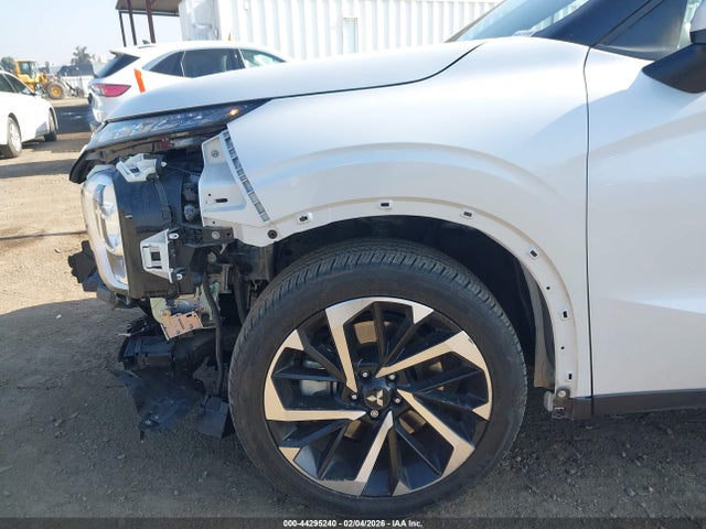 JA4J3VA87RZ011013 Mitsubishi Outlander Se 2.5 2wd