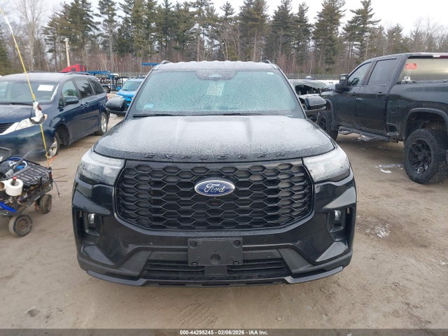 1FMUK8KH2SGB11300 Ford Explorer St-line