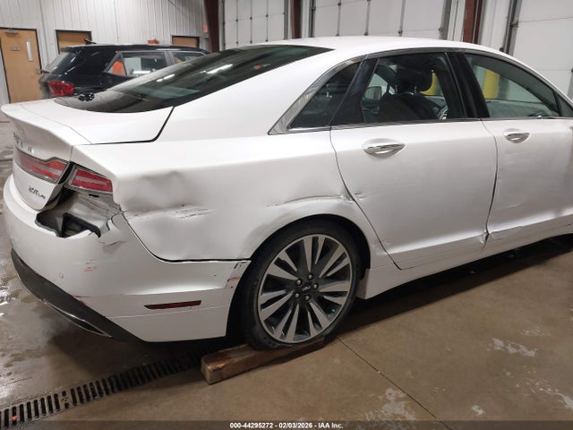 2017 LINCOLN MKZ 3LN6L5F96HR613459 Photo 5