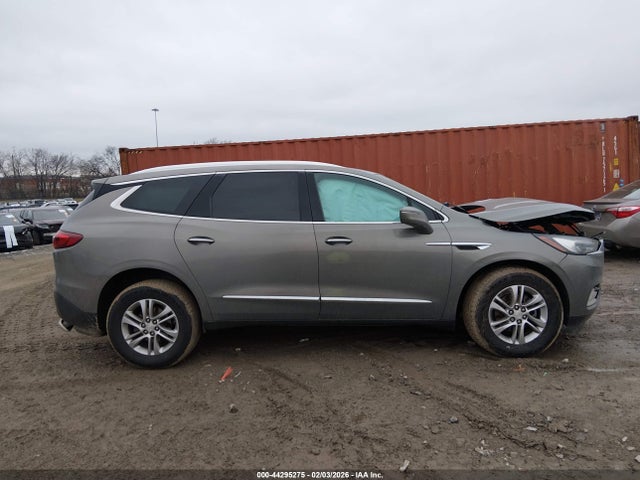 5GAERBKWXJJ140966 Buick Enclave Essence