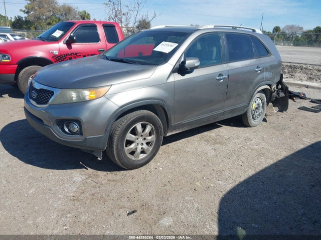 Продаж на аукціоні авто 2011 Kia Sorento Lx, vin: 5XYKT4A12BG143592, номер лоту: 44295284