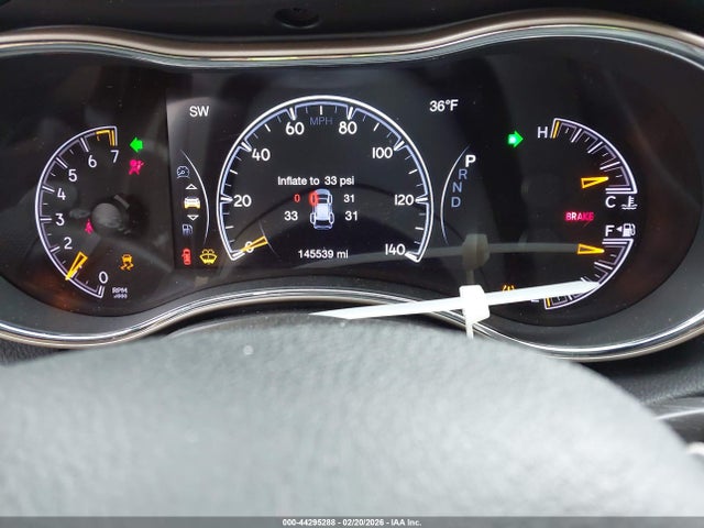 44295288 :رقم المزاد ، 1C4RJFBG0HC815374 vin ، 2017 Jeep Grand Cherokee Limited 4x4 مزاد بيع
