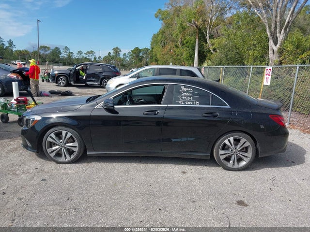 2019 Mercedes-benz Cla 250 მანქანა იყიდება აუქციონზე, vin: WDDSJ4EB6KN752269, აუქციონის ნომერი: 44295331