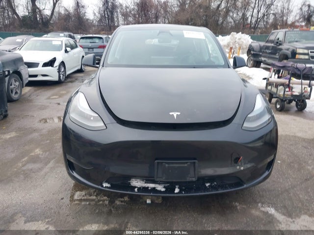 7SAYGDEE7RA255589 Tesla Model Y Long Range Dual Motor All-wheel Drive