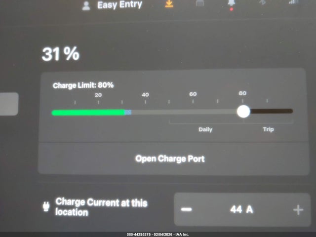 44295375 :رقم المزاد ، 7SAYGDEE5TF323155 vin ، 2026 Tesla Model Y مزاد بيع