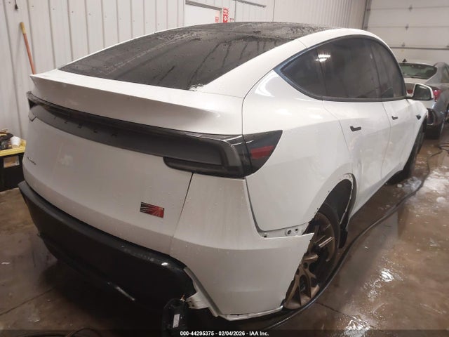 44295375 :رقم المزاد ، 7SAYGDEE5TF323155 vin ، 2026 Tesla Model Y مزاد بيع