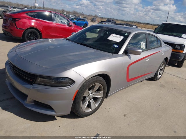 2C3CDXHGXFH824639 Dodge Charger Sxt