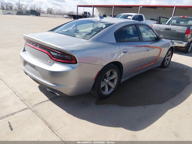 2C3CDXHGXFH824639 Dodge Charger Sxt