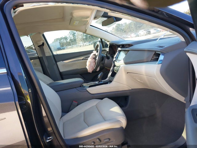 2017 CADILLAC XT5 1GYKNCRS5HZ291998 Photo 4