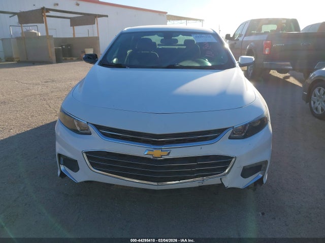 1G1ZD5ST1JF174683 Chevrolet MALIBU LT