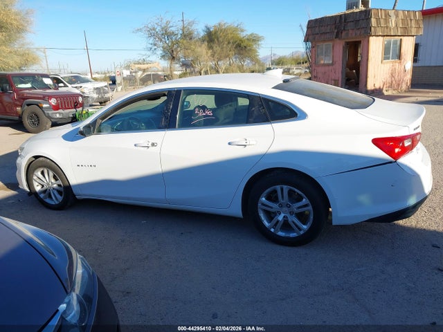 1G1ZD5ST1JF174683 Chevrolet MALIBU LT